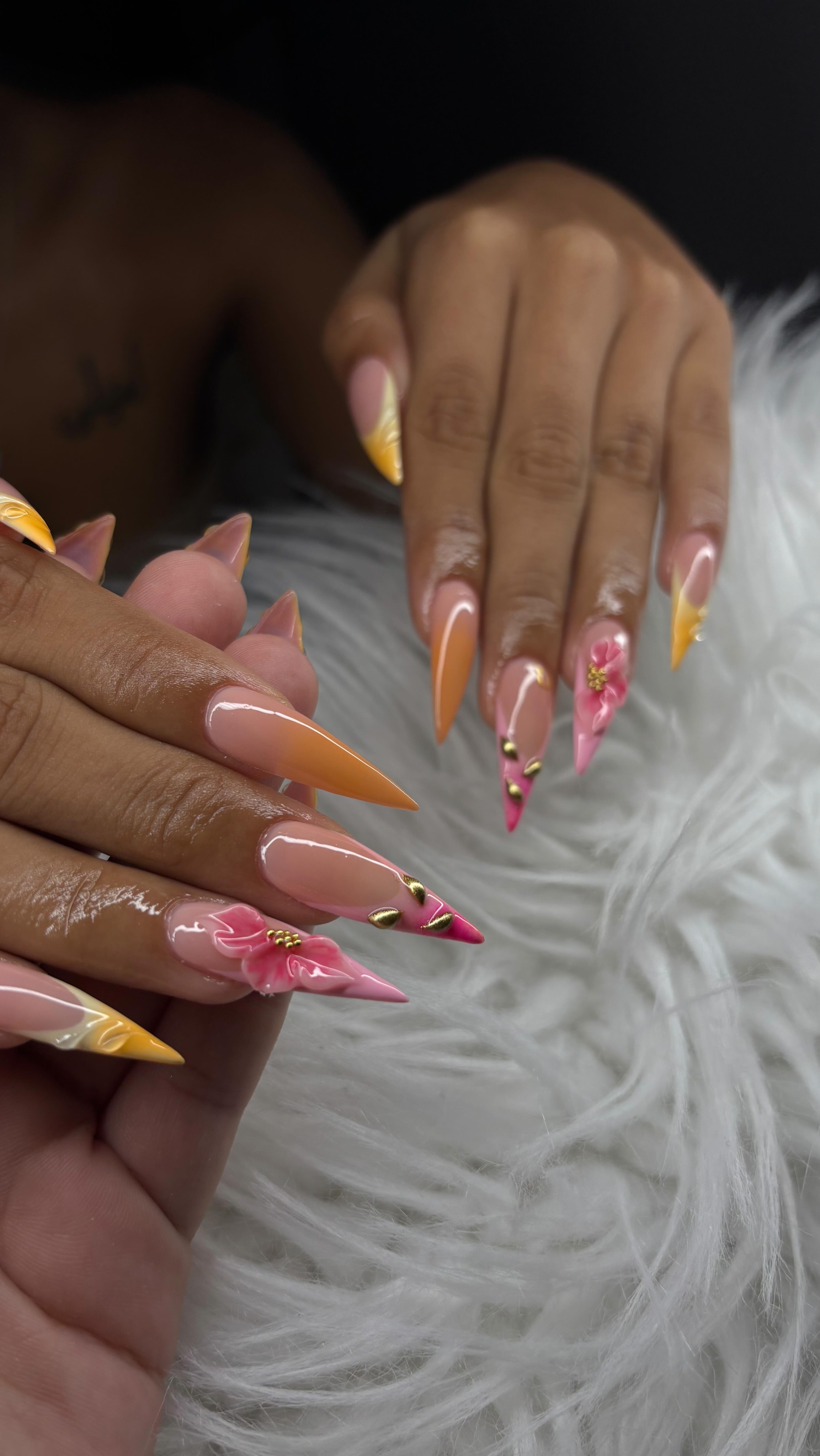 Stilettos floraux orange et rose